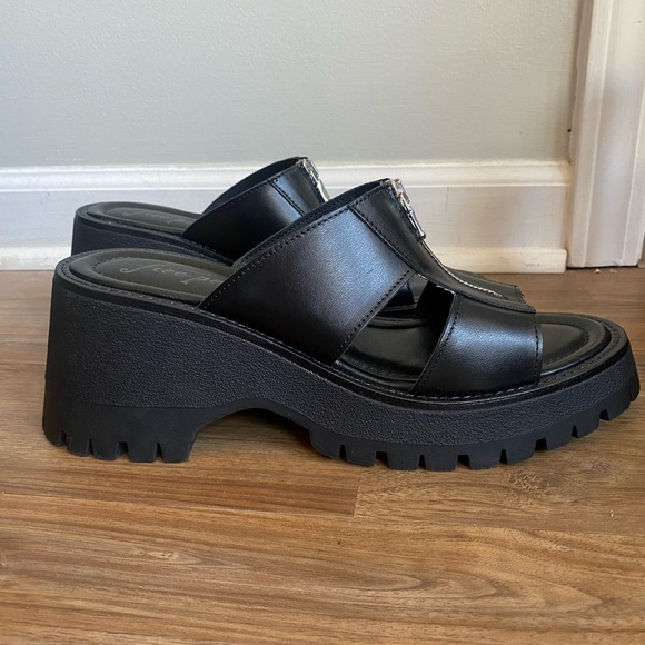 Free People Wishbone Front Zip Sandal platform Black Leather size 41 new unworn - Picture 7 of 10
